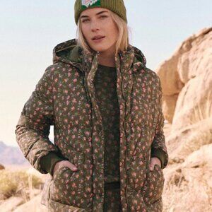 THE GREAT Green Floral Polar Puff Down Coat